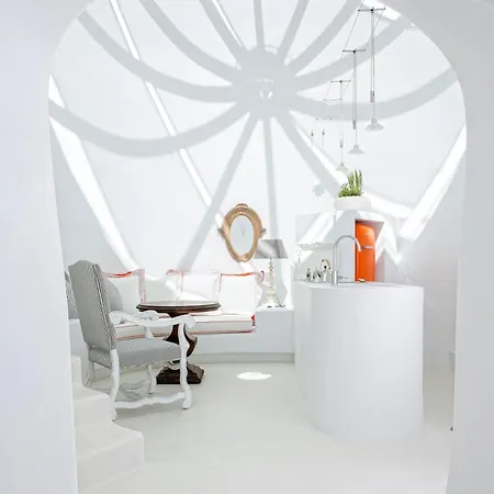 Elite Santorini 5 Bedroom Private Pool & Beautiful Sea Views 别墅