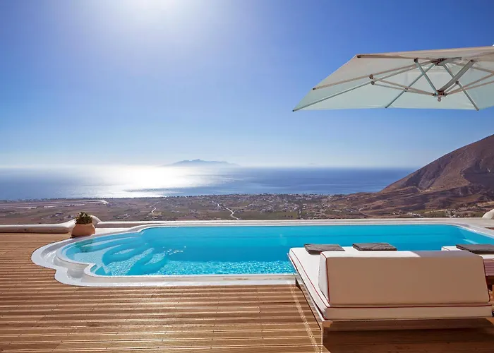 Elite Santorini 5 Bedroom Private Pool & Beautiful Sea Views فيلة *