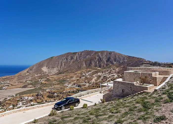 Elite Santorini 5 Bedroom Private Pool & Beautiful Sea Views فيلة *