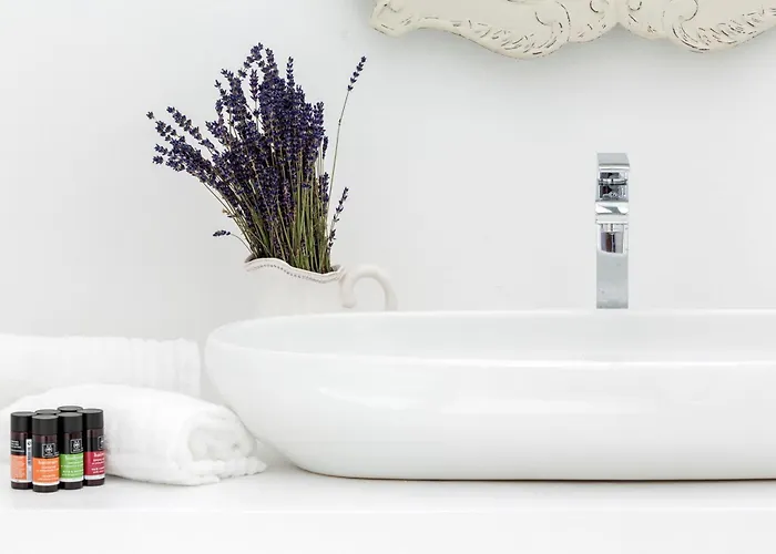 Elite Santorini 5 Bedroom Private Pool & Beautiful Sea Views Pýrgos