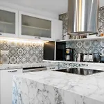 Elite Santorini 5 Bedroom Private Pool & Beautiful Sea Views Villa