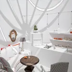 Elite Santorini 5 Bedroom Private Pool & Beautiful Sea Views Villa Pýrgos