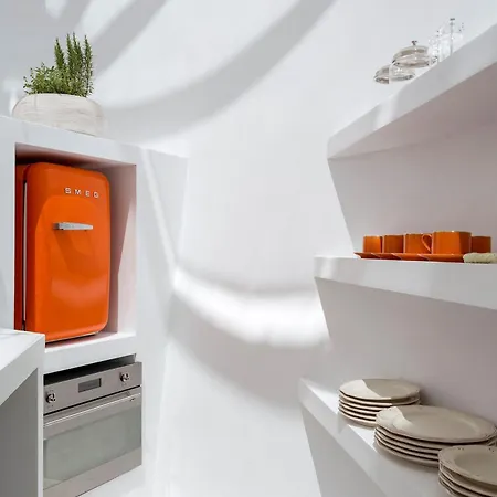 Elite Santorini 5 Bedroom Private Pool & Beautiful Sea Views