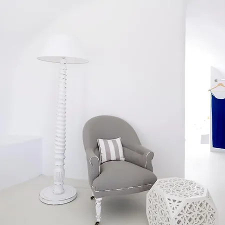 Elite Santorini 5 Bedroom Private Pool & Beautiful Sea Views Villa *