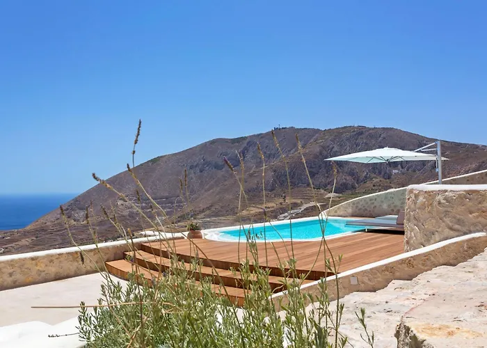 Elite Santorini 5 Bedroom Private Pool & Beautiful Sea Views Villa *
